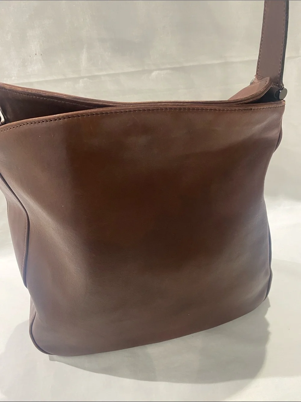 Coach 9180 USA Brown Leather Shoulder Bag with Front Slip Pocket